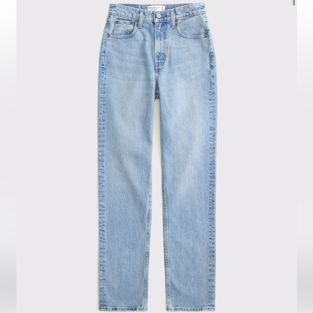Abercrombie and fitch ultra high rise 90’s straight curve love light jean